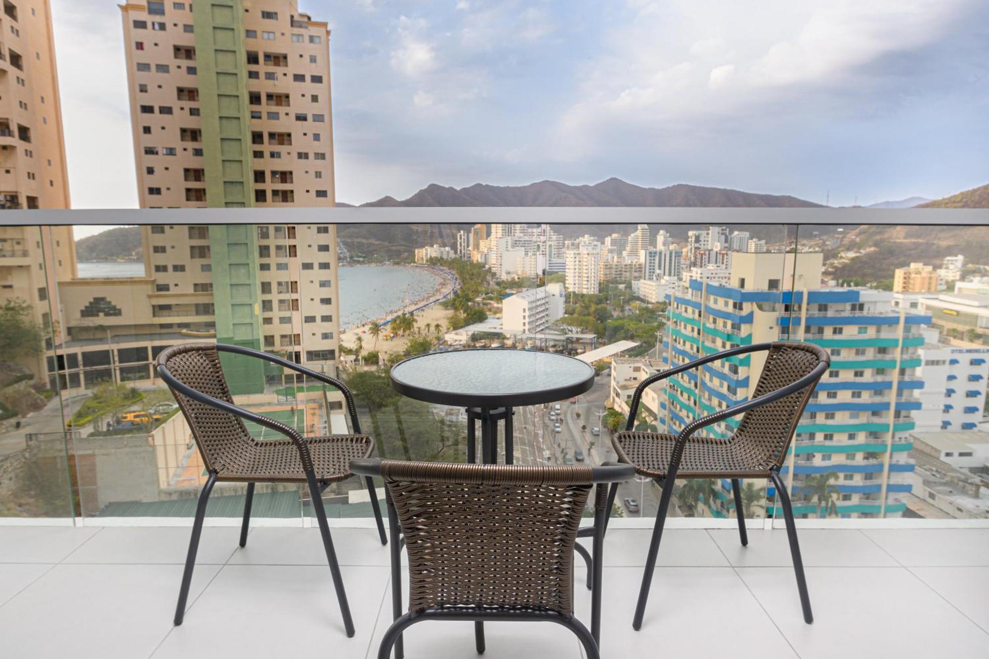 Ambar Roca Suites By Huespedia Puerto de Gaira エクステリア 写真