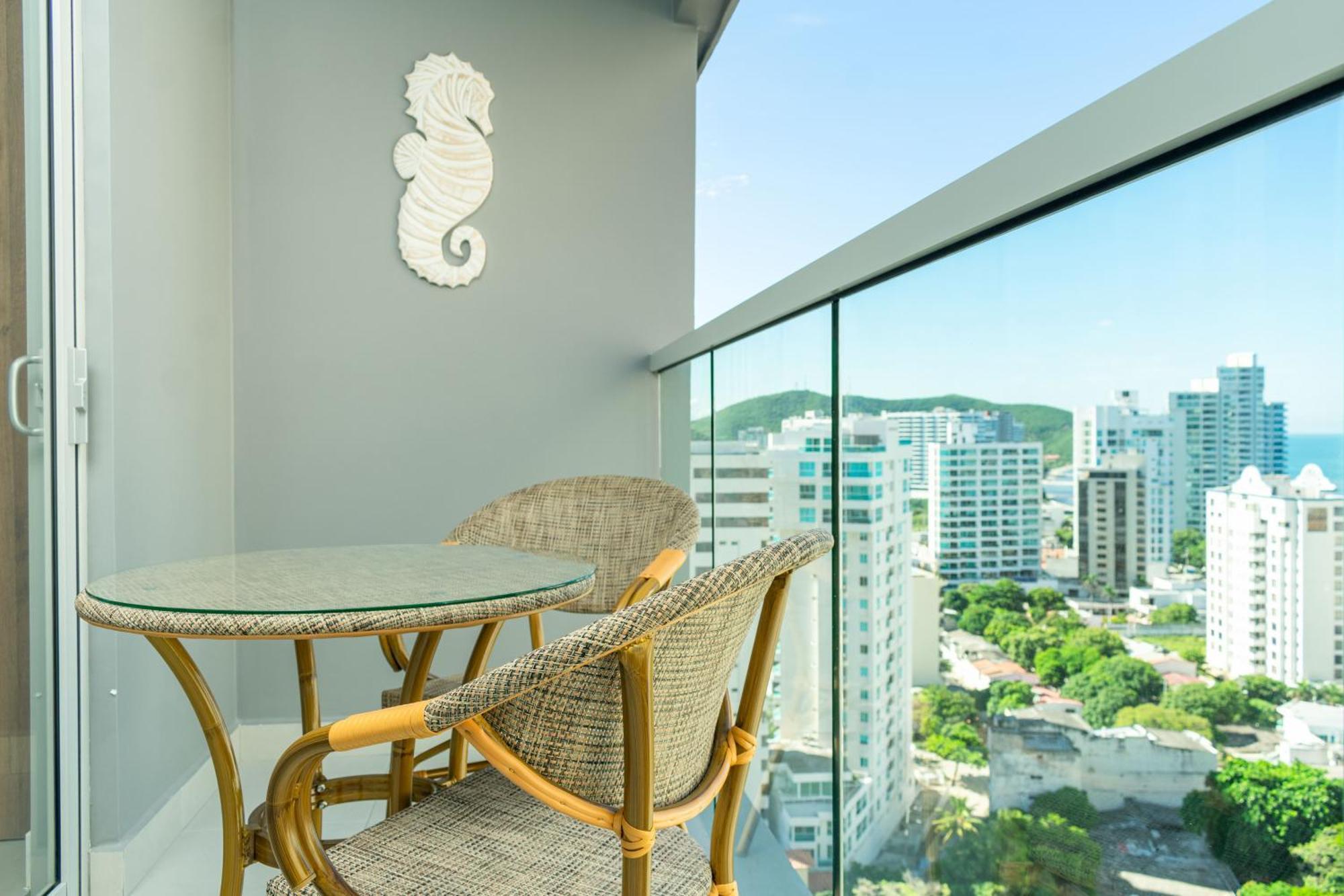 Ambar Roca Suites By Huespedia Puerto de Gaira エクステリア 写真